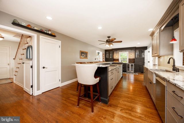 707 MONUMENT RD, Malvern, PA 19355