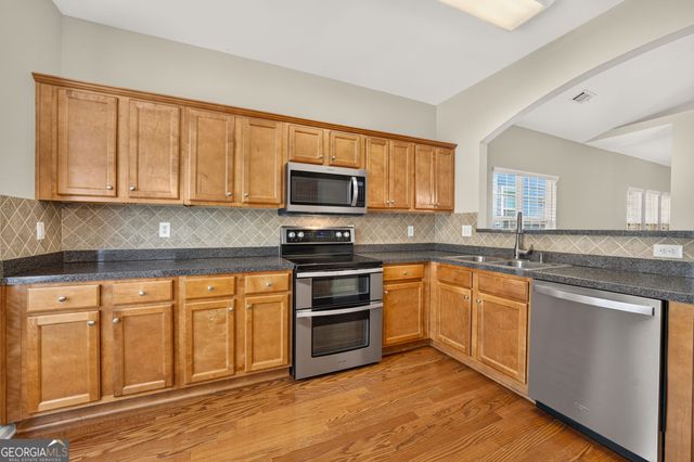 39 Medallion Park, Newnan, GA 30265
