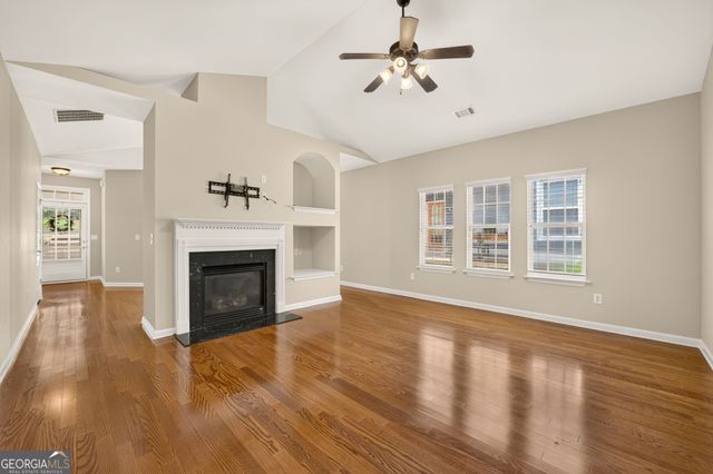 39 Medallion Park, Newnan, GA 30265