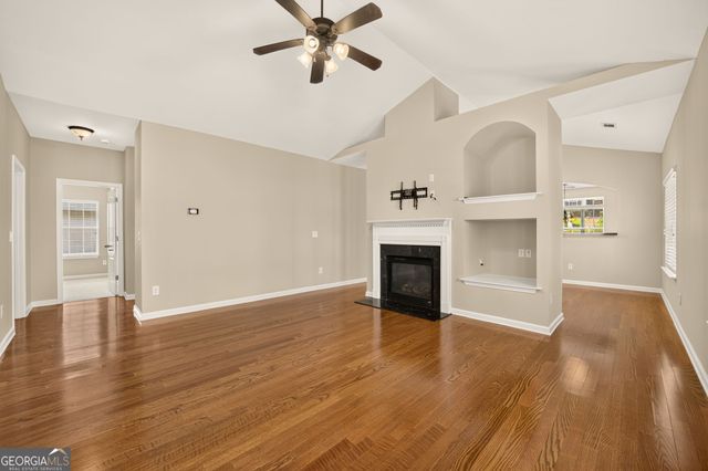 39 Medallion Park, Newnan, GA 30265