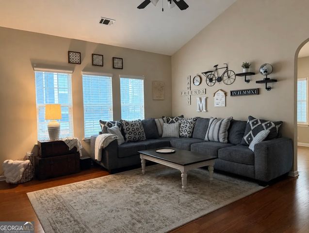 39 Medallion Park, Newnan, GA 30265