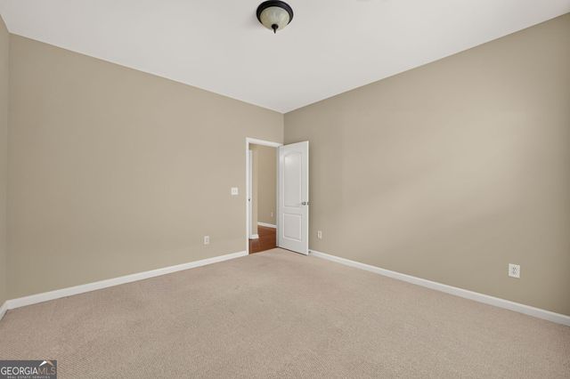 39 Medallion Park, Newnan, GA 30265