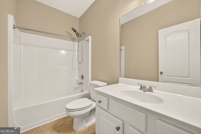 39 Medallion Park, Newnan, GA 30265