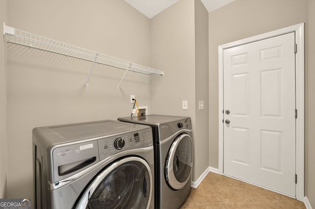 39 Medallion Park, Newnan, GA 30265