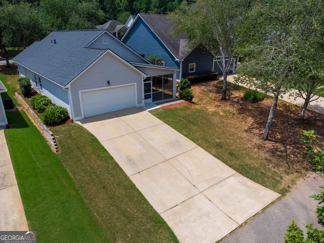 39 Medallion Park, Newnan, GA 30265