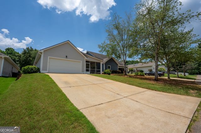 39 Medallion Park, Newnan, GA 30265