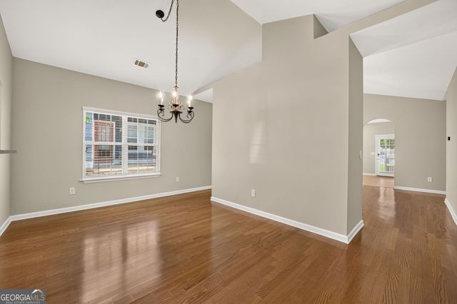 39 Medallion Park, Newnan, GA 30265