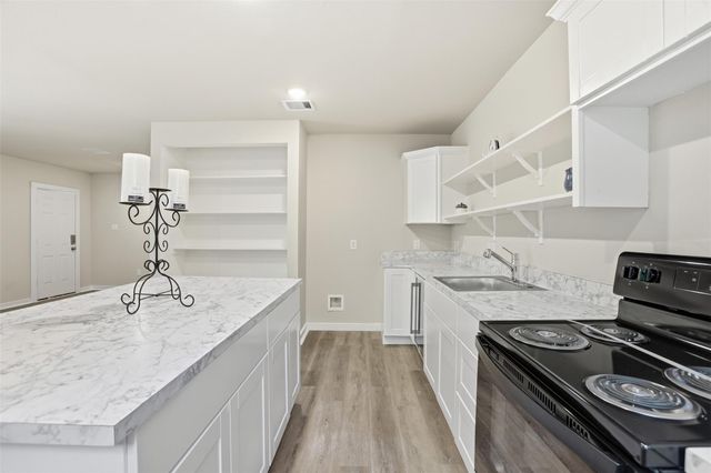 154 Lakeview Drive E, Livingston, TX 77351