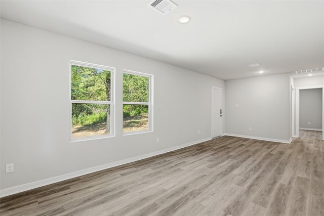 154 Lakeview Drive E, Livingston, TX 77351