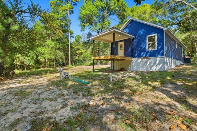 154 Lakeview Drive E, Livingston, TX 77351