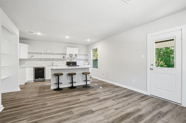 154 Lakeview Drive E, Livingston, TX 77351