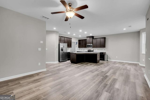 2526 Keystone Bend, Lithonia, GA 30058