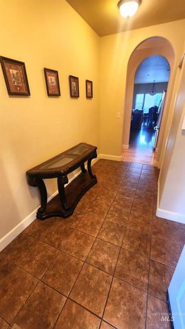 1861 Canyon Park Ct, Twin Falls, ID 83301