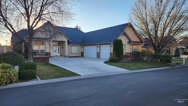 1861 Canyon Park Ct, Twin Falls, ID 83301