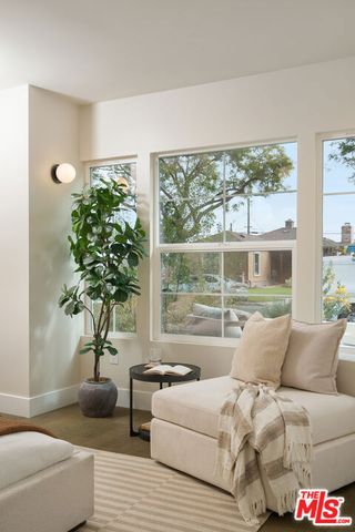 3751 Edgehill Drive, Los Angeles, CA 90018