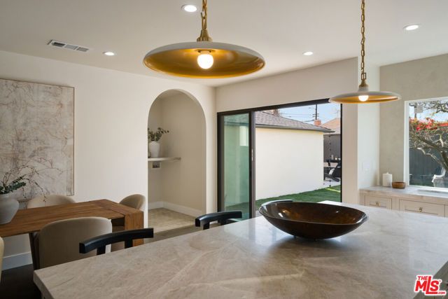 3751 Edgehill Drive, Los Angeles, CA 90018