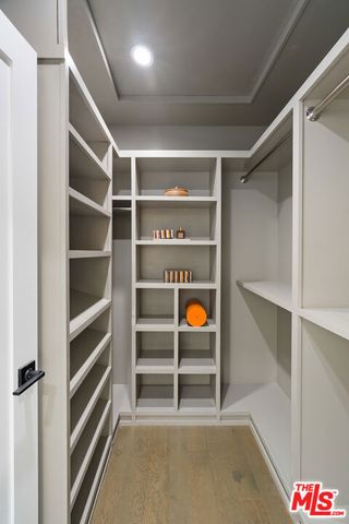 3751 Edgehill Drive, Los Angeles, CA 90018