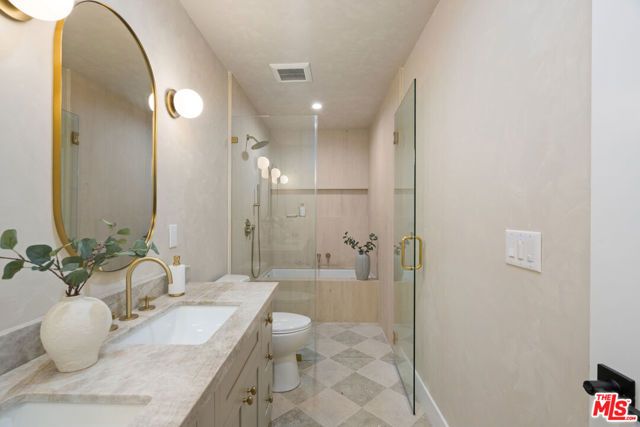 3751 Edgehill Drive, Los Angeles, CA 90018