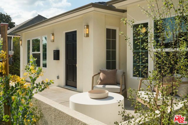 3751 Edgehill Drive, Los Angeles, CA 90018