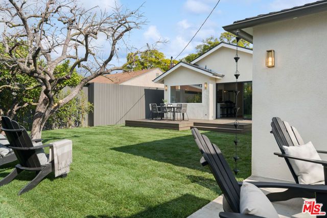 3751 Edgehill Drive, Los Angeles, CA 90018