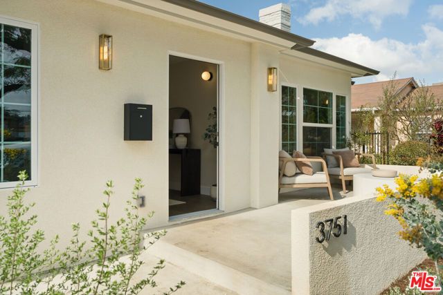 3751 Edgehill Drive, Los Angeles, CA 90018