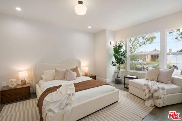 3751 Edgehill Drive, Los Angeles, CA 90018