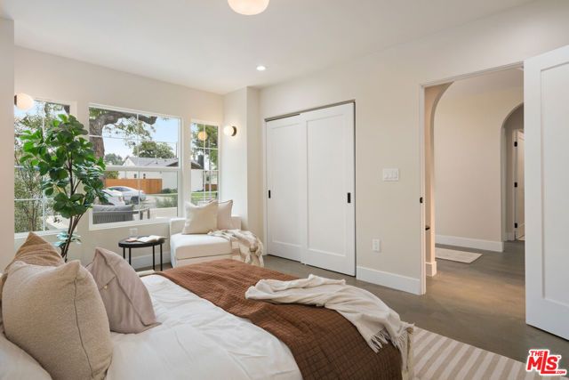 3751 Edgehill Drive, Los Angeles, CA 90018