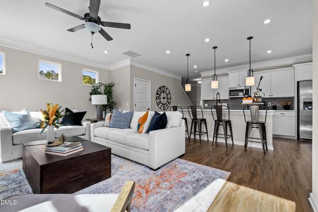 221 Courtside Drive, Dunn, NC 28334