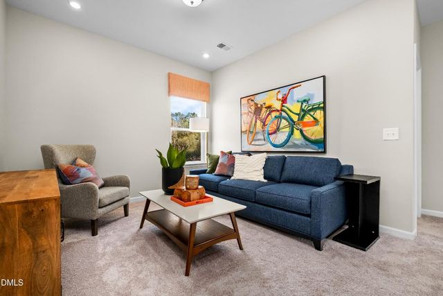 221 Courtside Drive, Dunn, NC 28334