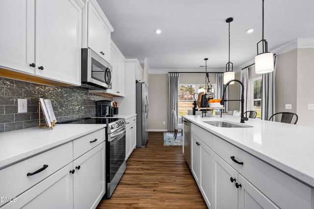 221 Courtside Drive, Dunn, NC 28334