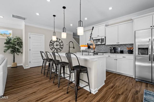 221 Courtside Drive, Dunn, NC 28334