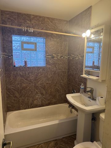 200 E 141st Street, Dolton, IL 60419