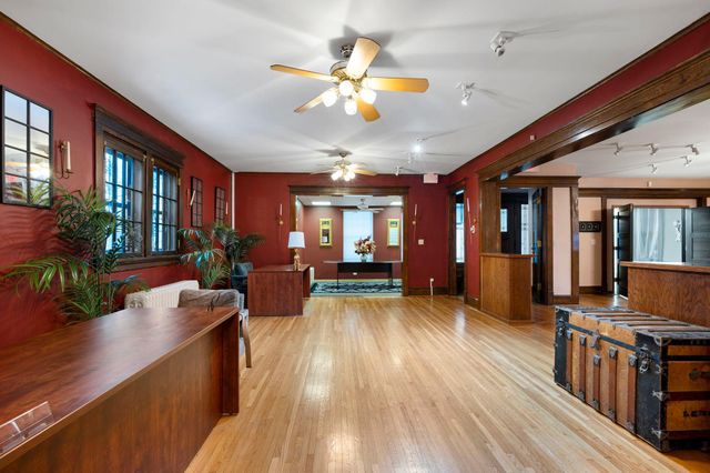 3040 Lyndale Avenue S, Minneapolis, MN 55408
