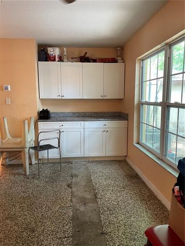 1806 MARVY AVENUE, Tampa, FL 33612