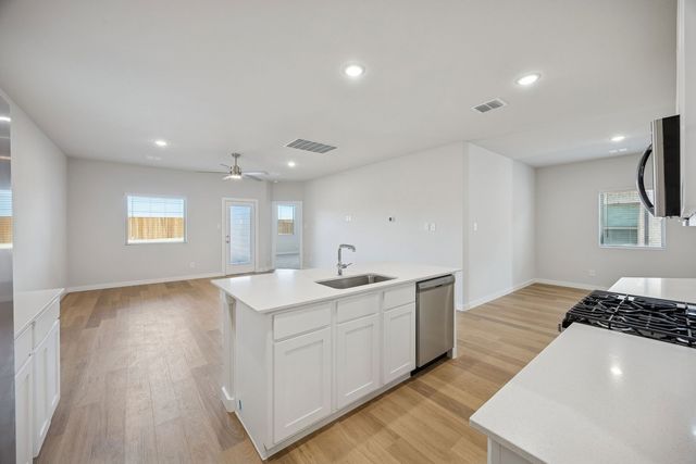 1336 Capecastle Lane, Forney, TX 75126