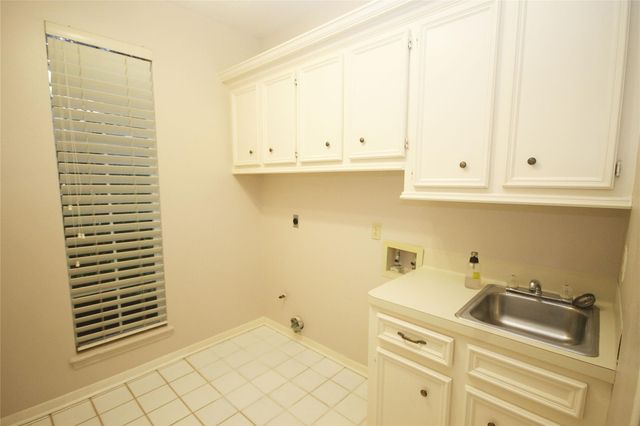 17703 Forest Park Lane, Spring, TX 77379