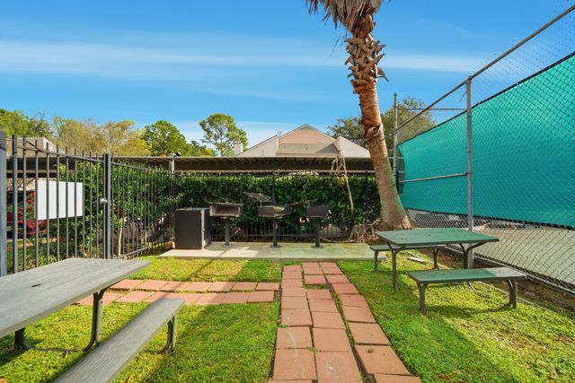 7900 N Stadium Drive 59, Houston, TX 77030