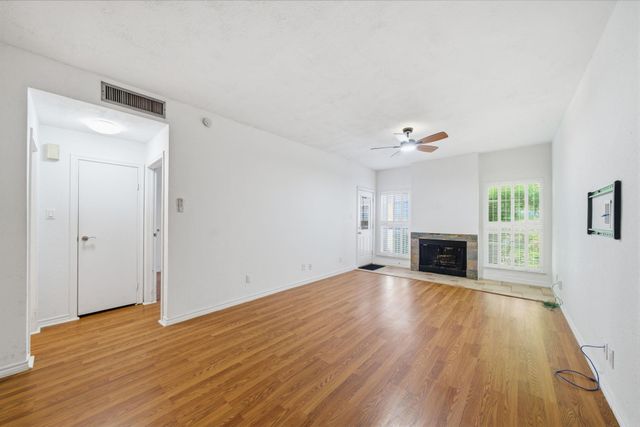 7900 N Stadium Drive 59, Houston, TX 77030