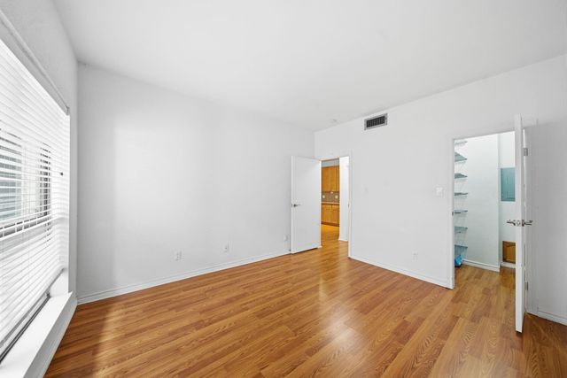 7900 N Stadium Drive 59, Houston, TX 77030