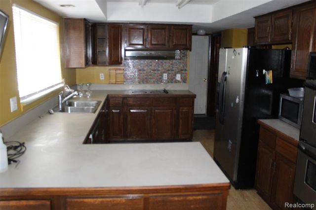 15741 Pomona Drive, Redford, MI 48239