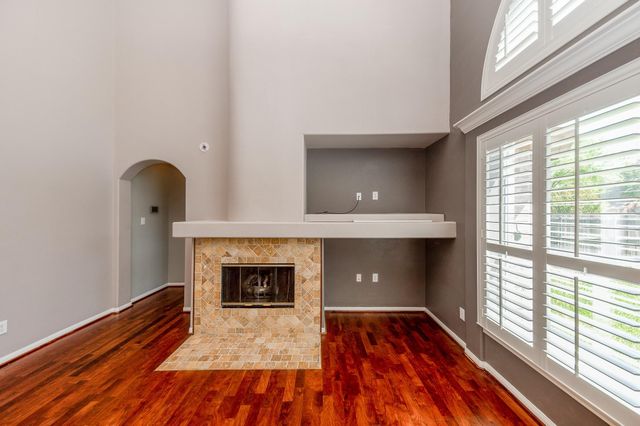 14203 Alamosa Court, Sugar Land, TX 77498