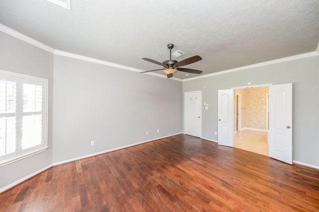 14203 Alamosa Court, Sugar Land, TX 77498