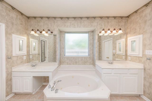 14203 Alamosa Court, Sugar Land, TX 77498