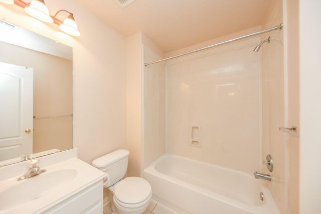 14203 Alamosa Court, Sugar Land, TX 77498