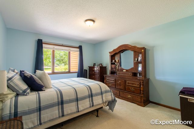 1353 Bent Tree Drive, Georgetown Twp, MI 49426
