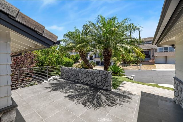 18772 Winnwood, Santa Ana, CA 92705