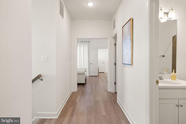 4901 LONGMIRE WAY, Chantilly, VA 20151