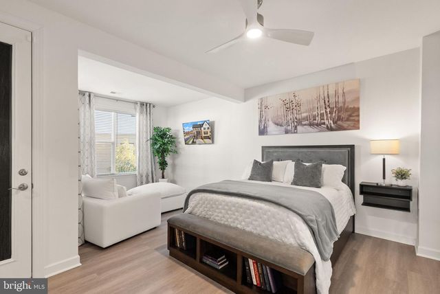 4901 LONGMIRE WAY, Chantilly, VA 20151