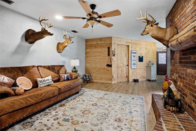 3019 SE 90TH AVENUE, Newberry, FL 32669