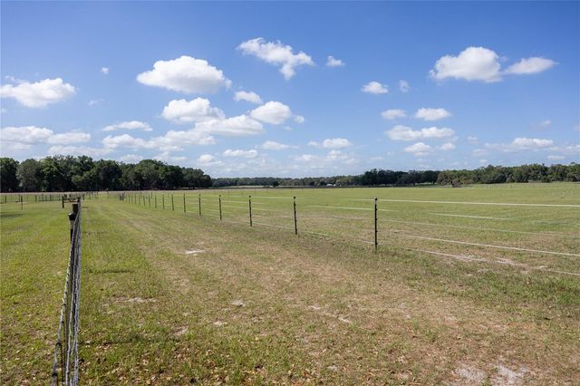 3019 SE 90TH AVENUE, Newberry, FL 32669